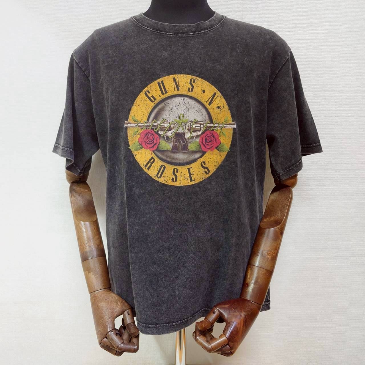 ☆【Guns N' Roses/ガンズ・アンド・ローゼズ バンドTシャツ】ロック ツアー Ｔ 半袖 ヴィンテージ ピグメント加工 Y2K ファッション 古着風 ユニセックス 綿100％ オーバーサイズ 新品未使用 正規品 送料無料 6515014 ブラック