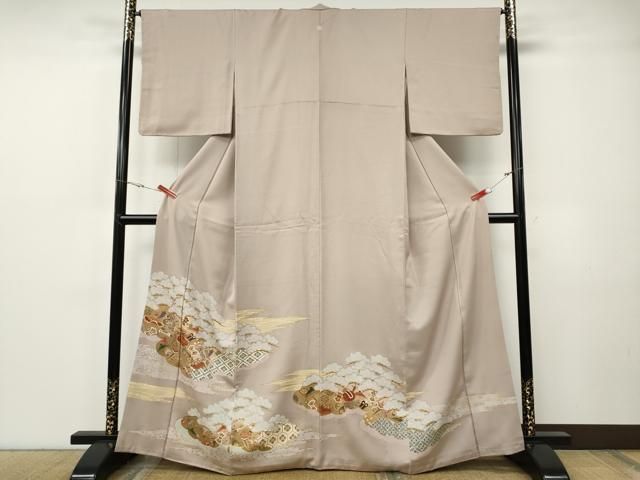 平和屋着物●豪華色留袖　駒刺繍　雲取り宝尽くし松文　金彩　正絹　逸品　CABF3338ut 27,040円