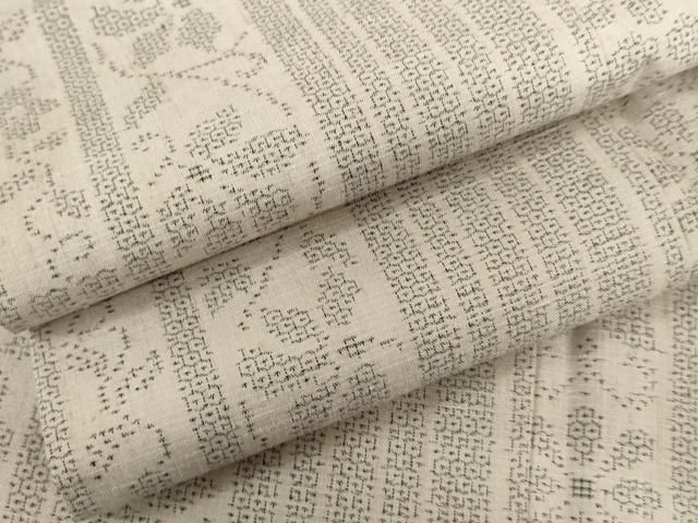 平和屋着物●結城紬　100亀甲　花唐草間道　正絹　逸品　AABH8917cs