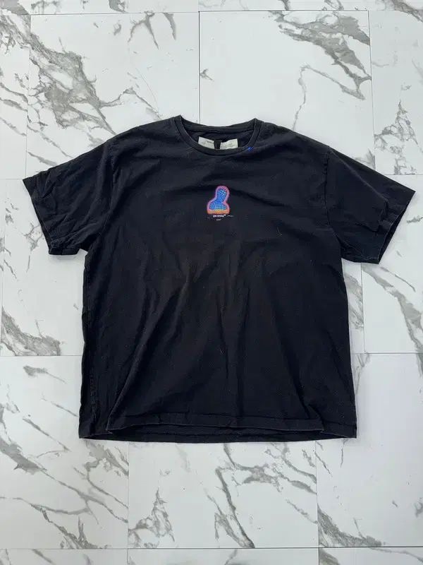 オフホワイト サーモマン 半袖 Tシャツ
