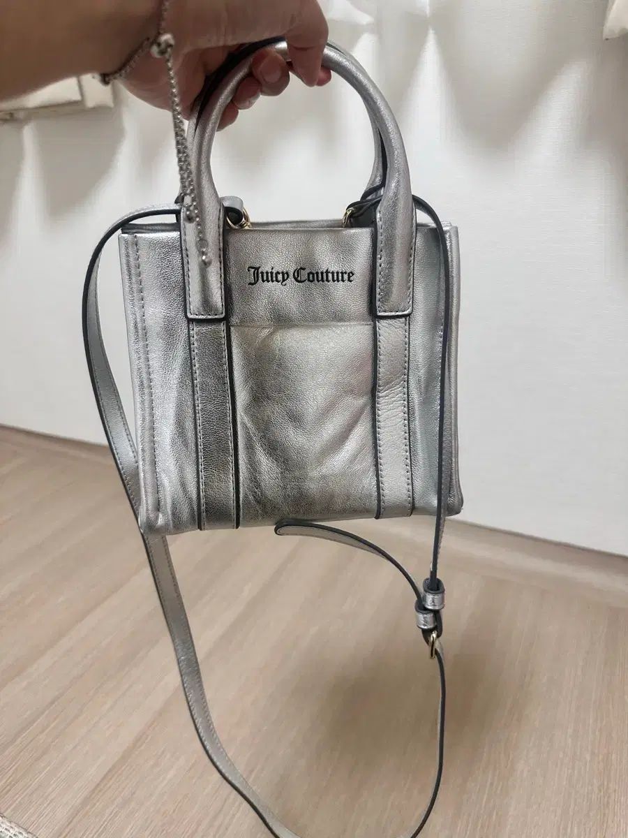 JUICY COUTURE ジューシークチュール シルバー ミニ トートバッグ