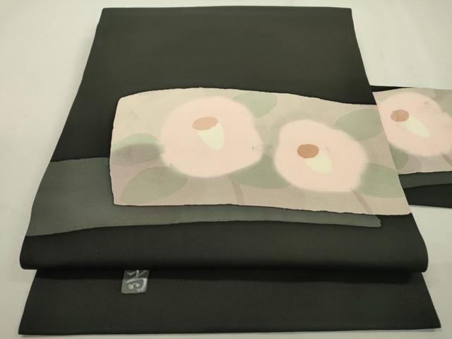 平和屋着物●高久空木の娘　高久尚子　ろうけつ染　塩瀬　九寸名古屋帯　椿　黒地　三越扱い　正絹　逸品　DABD5839fe