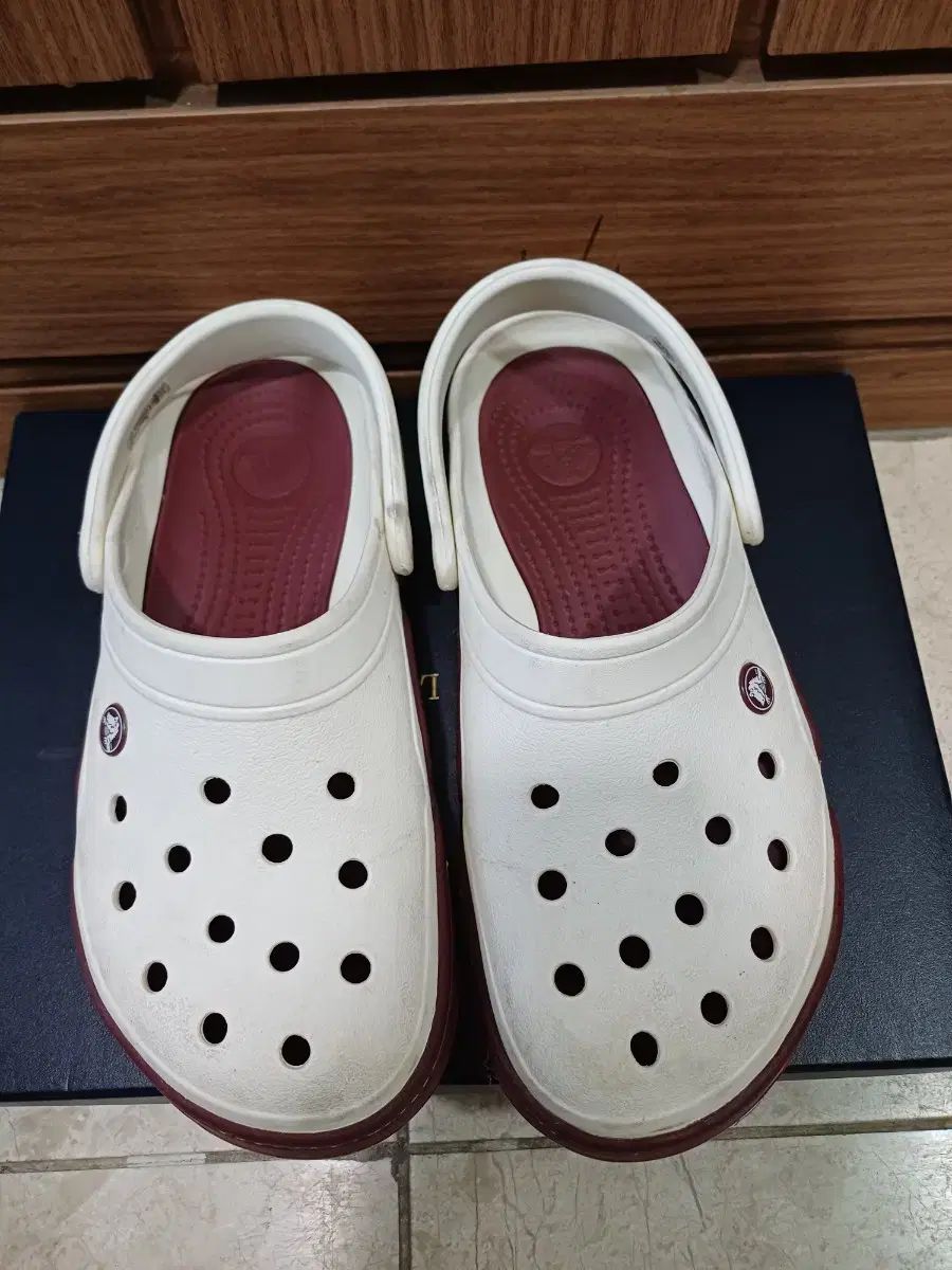 メンズ Crocs クロックス フロントコート クロッグ