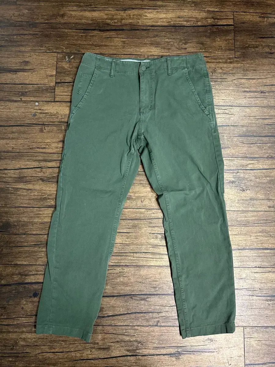 Dockers カーキ コットン パンツ 32 サイズ 作業着 オススメ