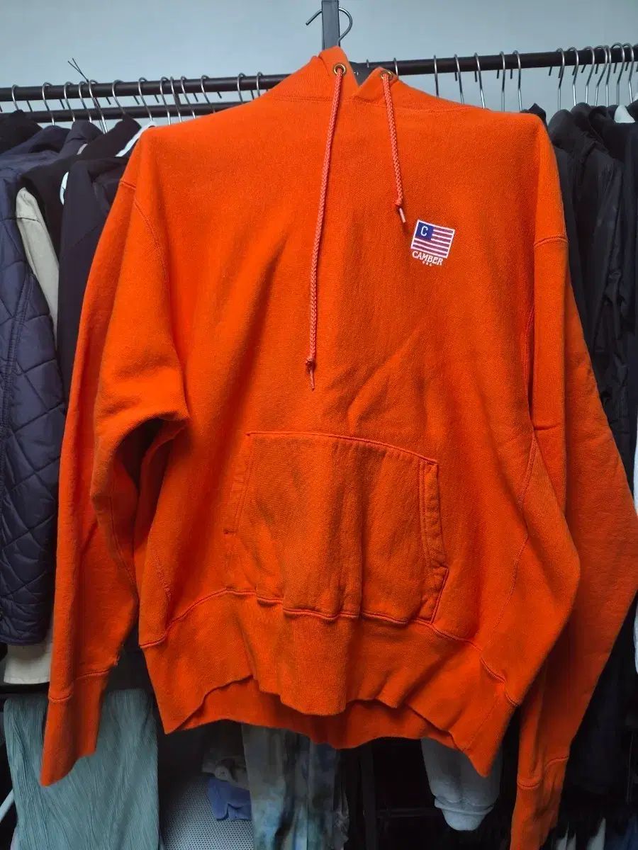 CAMBER キャンバー オレンジ色 フードTシャツ 10,519円