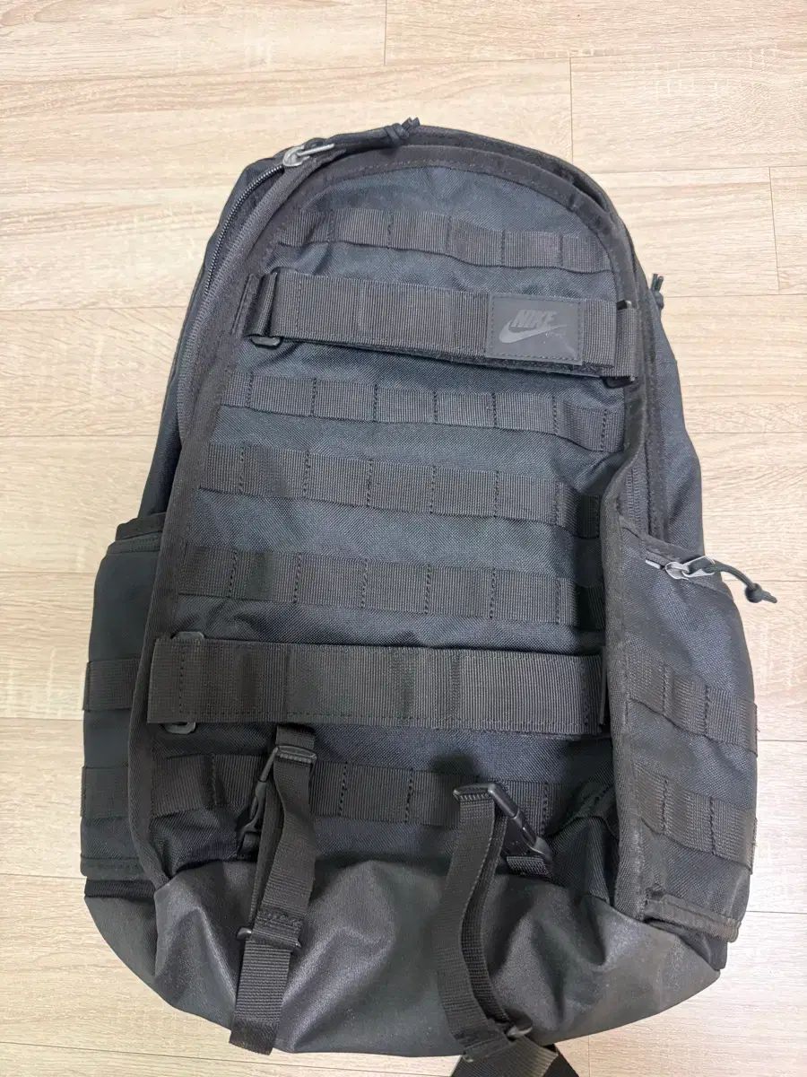 ナイキ ブラック バックパック バッグ
