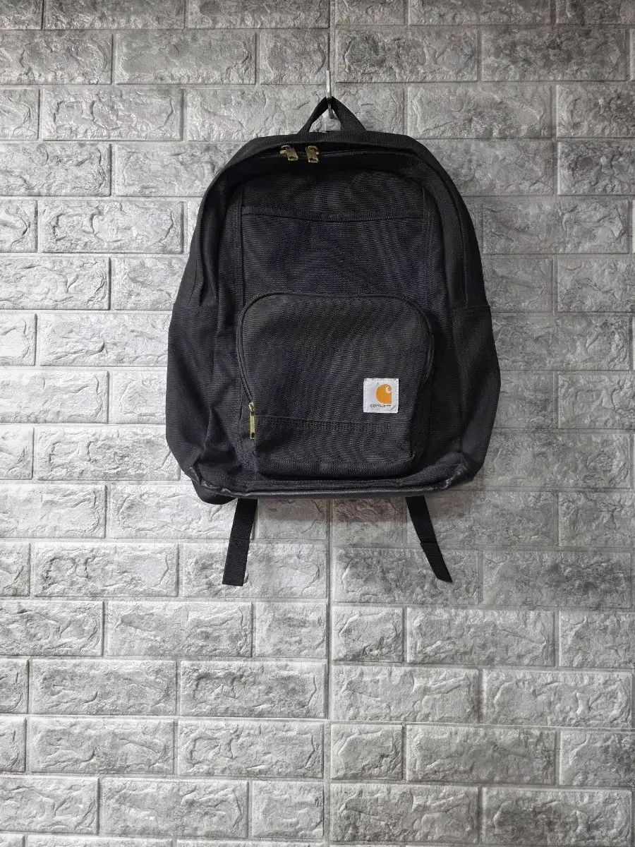 Carhartt カーハート ブラック バックパック バッグ サイズ 45*35