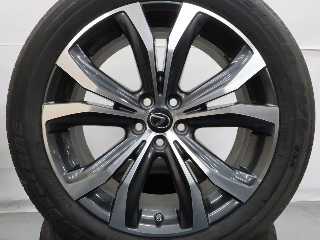 4本 レクサス RX 20系 バージョンL 純正 20インチ 8J +30 114.3 ラジアル タイヤおまけ BRIDGESTONE DUELER H/L 33A 235/55R20 450h 300 4本 レクサス RX 20系 バージョンL 純正 20インチ 8J +30 114.3 ラジアル タイヤおまけ BRIDGESTONE DUELER H/L 33A 235/55R20 450h 300