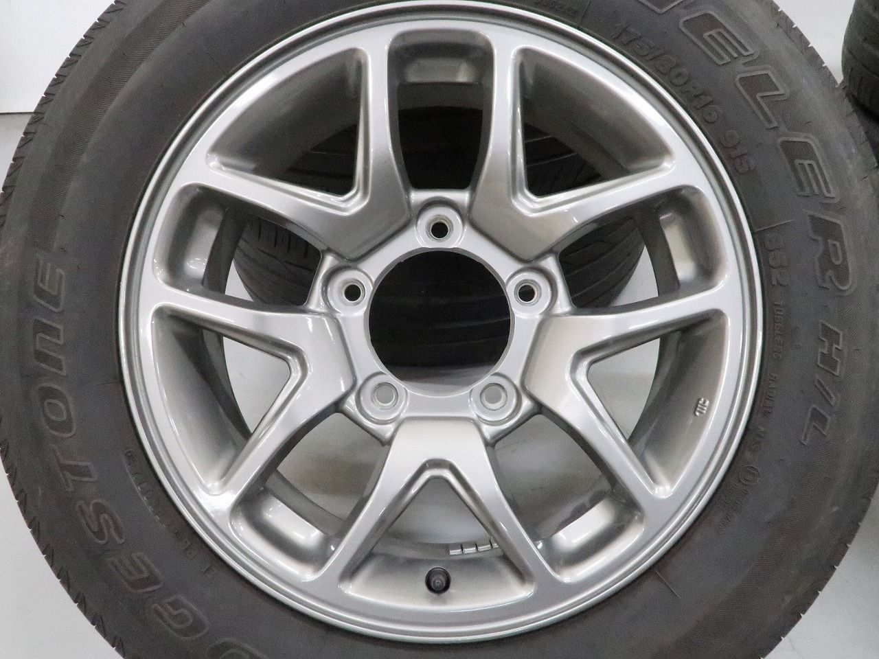 4本 スズキ ジムニー JB64W 純正 16インチ 5.5J +22 5H PCD139.7 ラジアル BRIDGESTONE DUELER H/L 2024年 175/80R16 JB23W AZオフロード