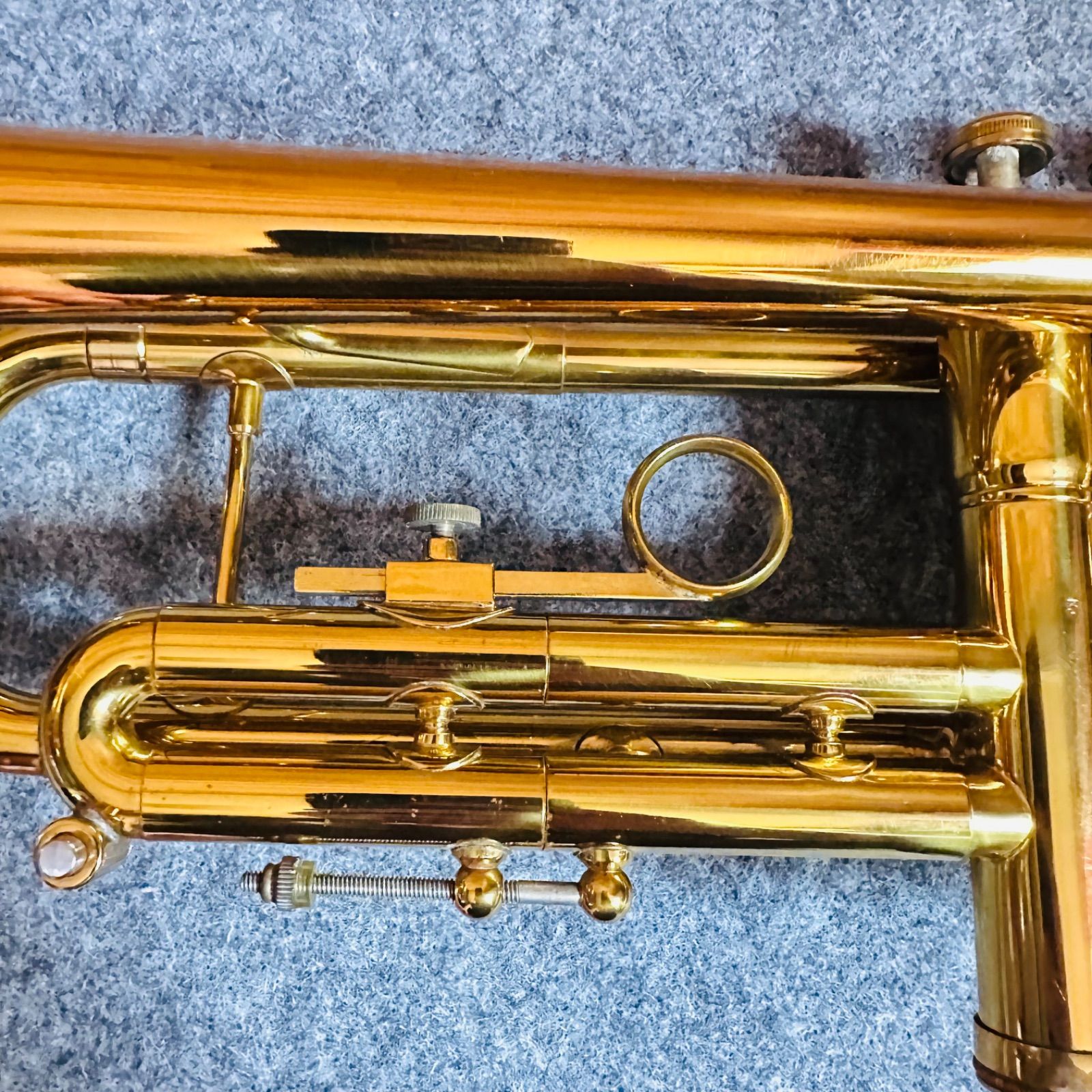 希少 現CONN Doc Severinsen 1000B トランペット 現状品 - メルカリ
