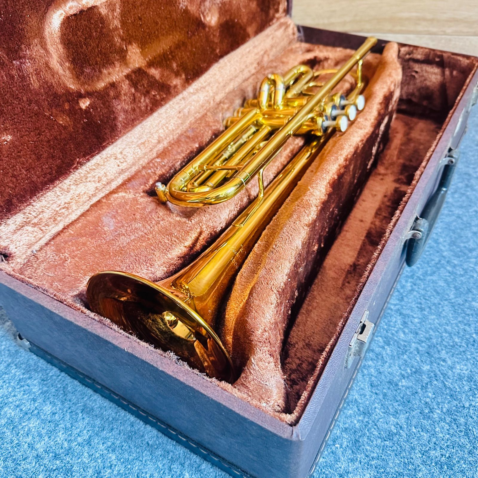 希少　　現CONN Doc Severinsen 1000B　トランペット　現状品