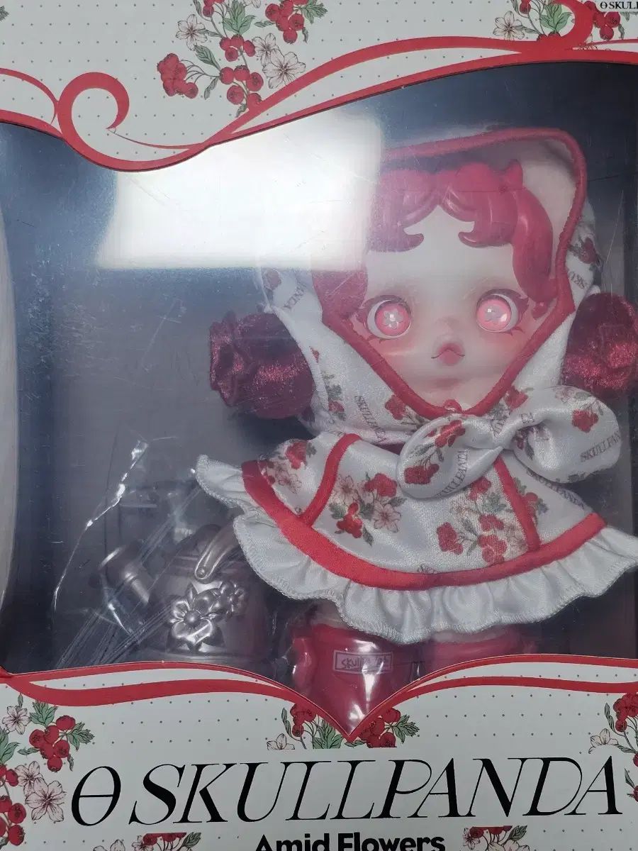 ポップマート スカルパンダ 花々の間