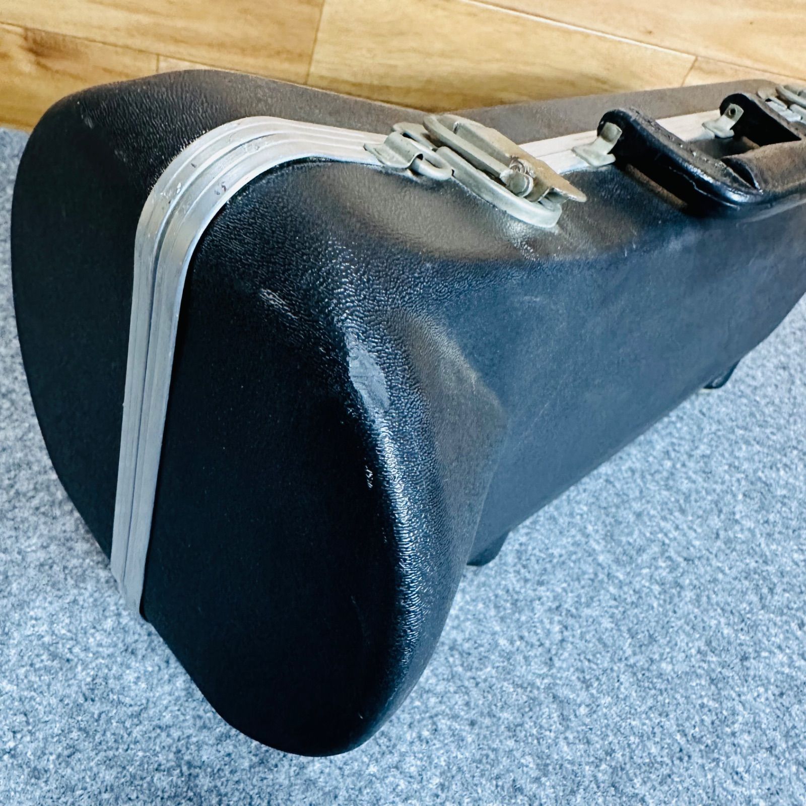 SKB トランペット ハードケース 本体のみ 現状販売 - メルカリ