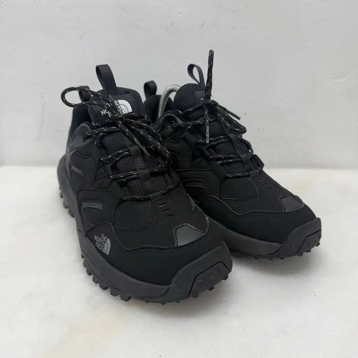 (260)THE NORTH FACE ザノースフェイス トレッキングシューズ 헥사 ダブル ブラック