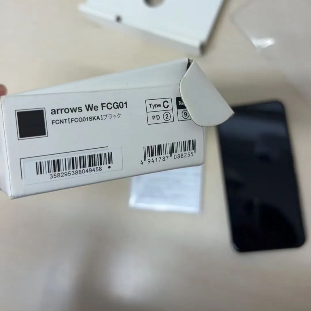 arrows We FCG01 ブラック 64GB SIMフリー 状態良好 - メルカリ