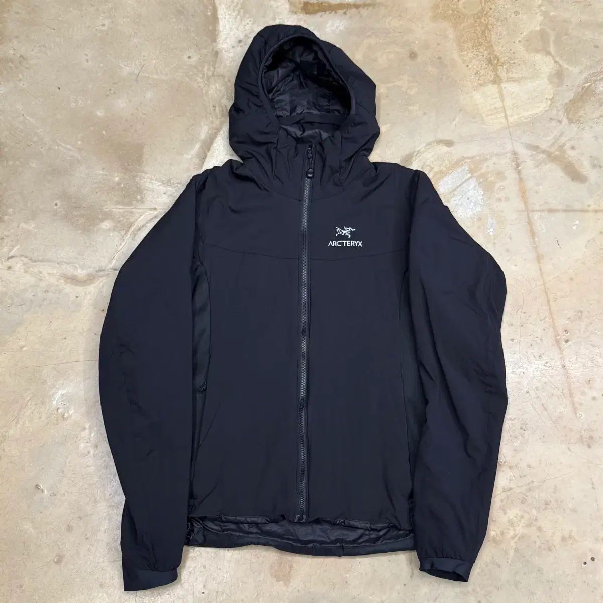 ARC'TERYX アークテリクス Atom アトム フード アウター M