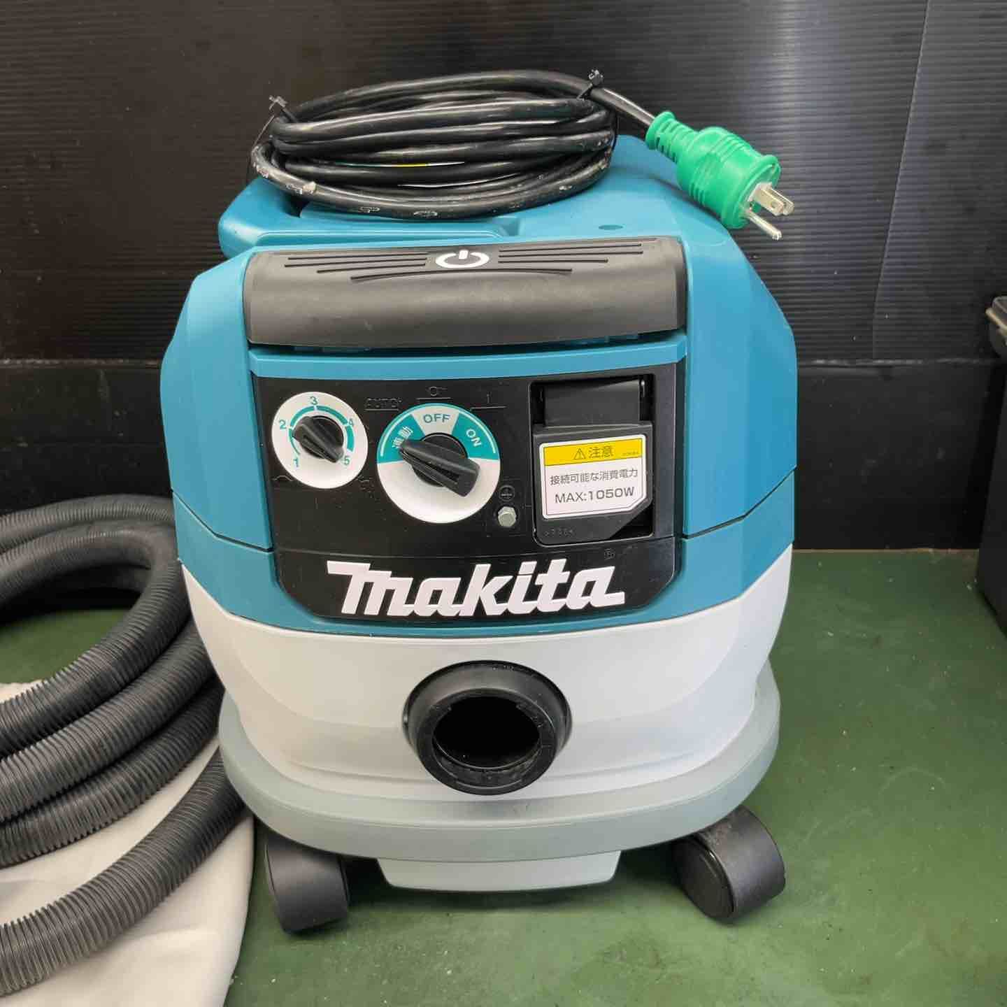 ★マキタ(makita) 集じん機 乾式 VC0830 連動機能　ホース付属【戸田店】