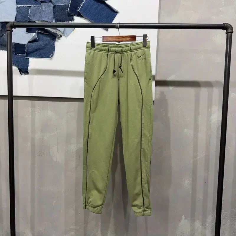 (24 25インチ) ナイキ エア レディース ストリート バンディング セットアップ ジョガーパンツ スポーツパンツ