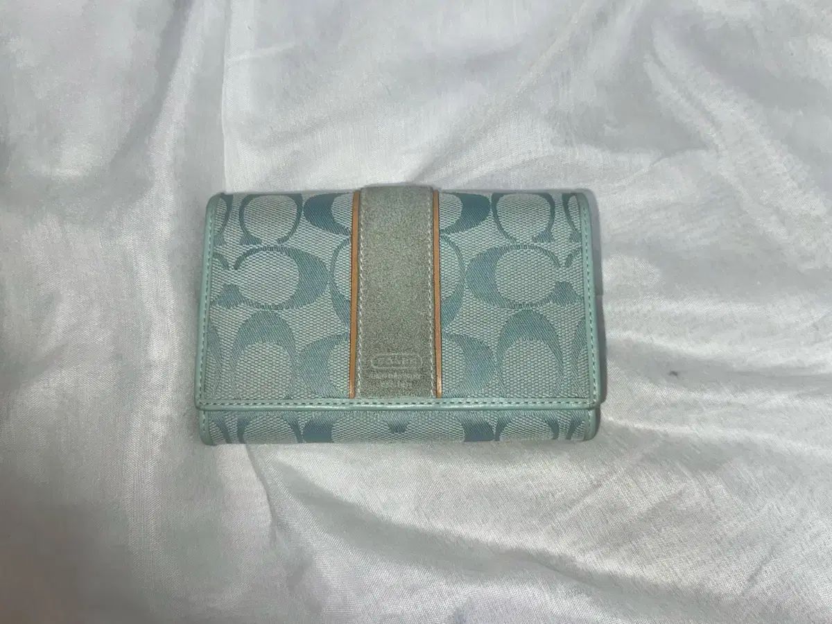 COACH ミント 二つ折り財布