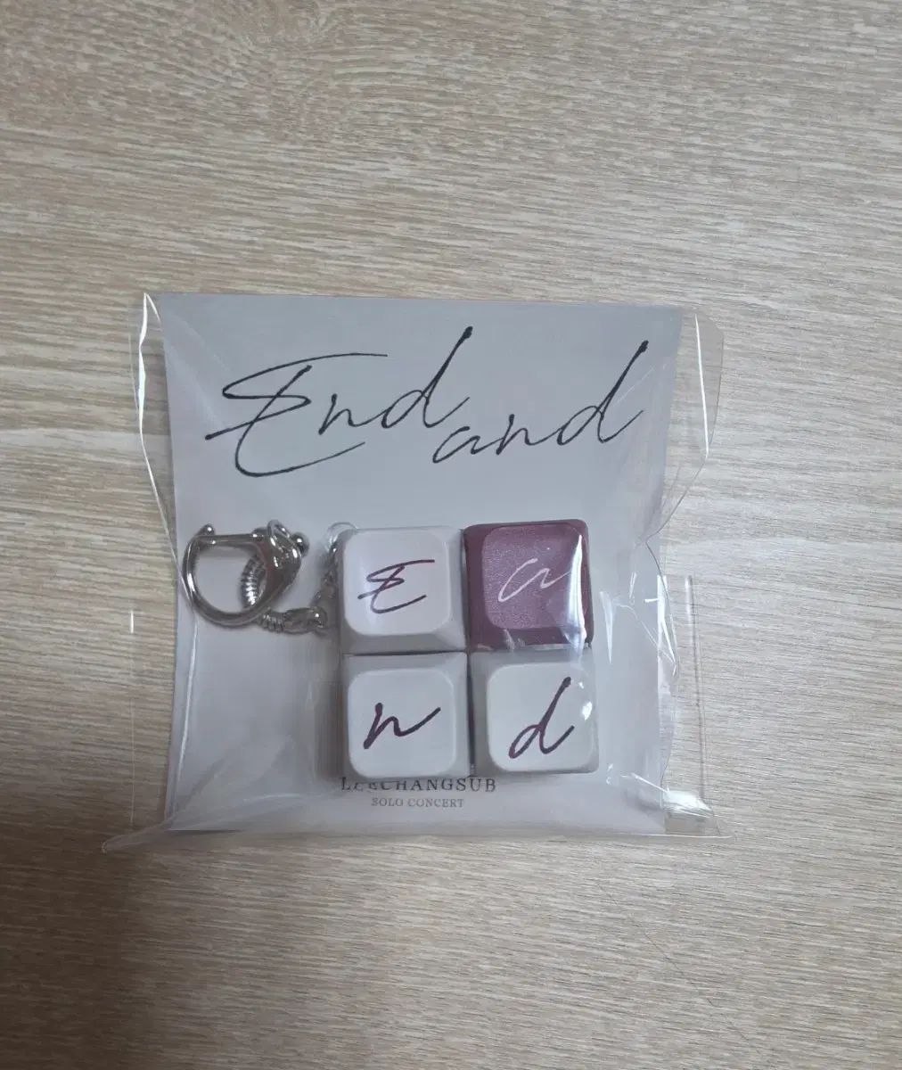 イ・チャンソプ ENDAND MD キーキャップキーホルダー