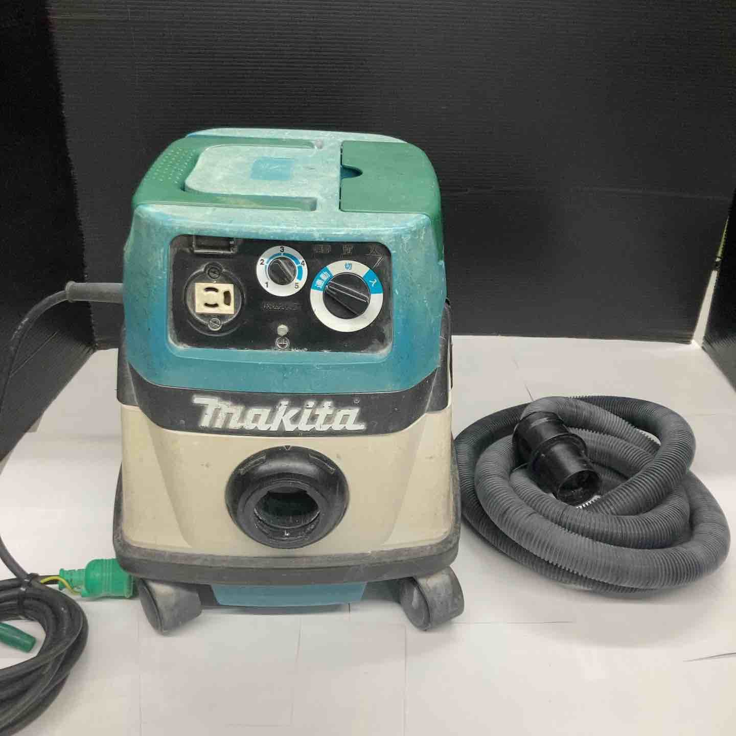 makita、型番(推定484)・シリ不明、本体＋ホース付き、連動〇【戸田店】