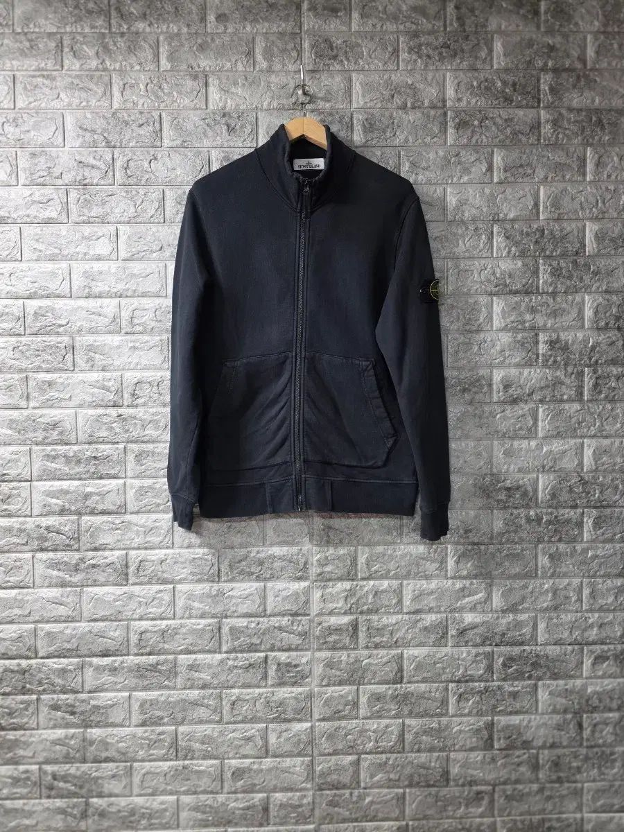 正規品 STONE ISLAND ストーンアイランド ネイビー ジップアップ ジャケット サイズ 105 秋冬用