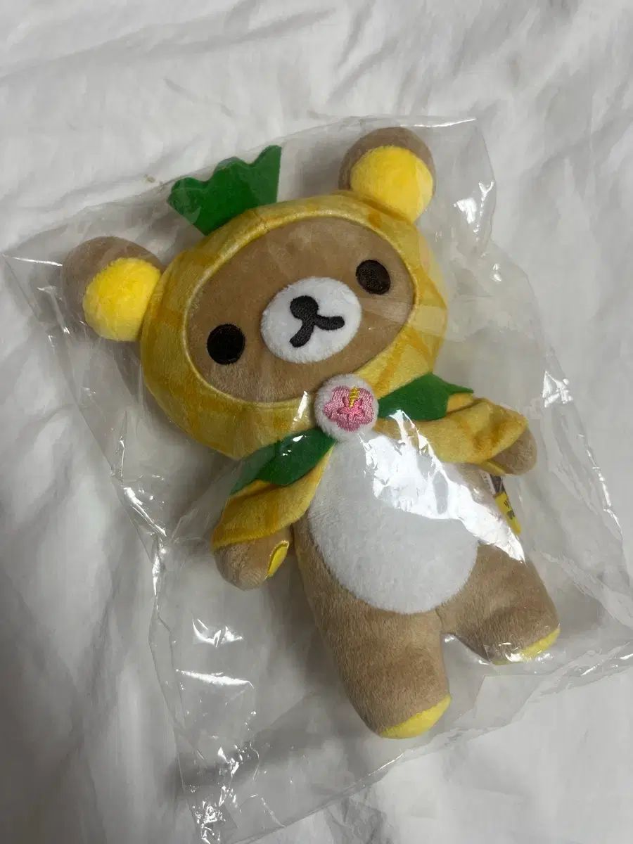 (レア/タグ付き) リラックマ 九州＆沖縄 パイナップル ケープ ぬいぐるみ