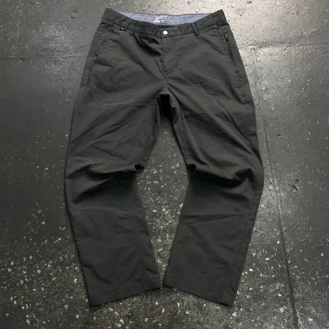 33 NIKE ゴルフ パンツ
