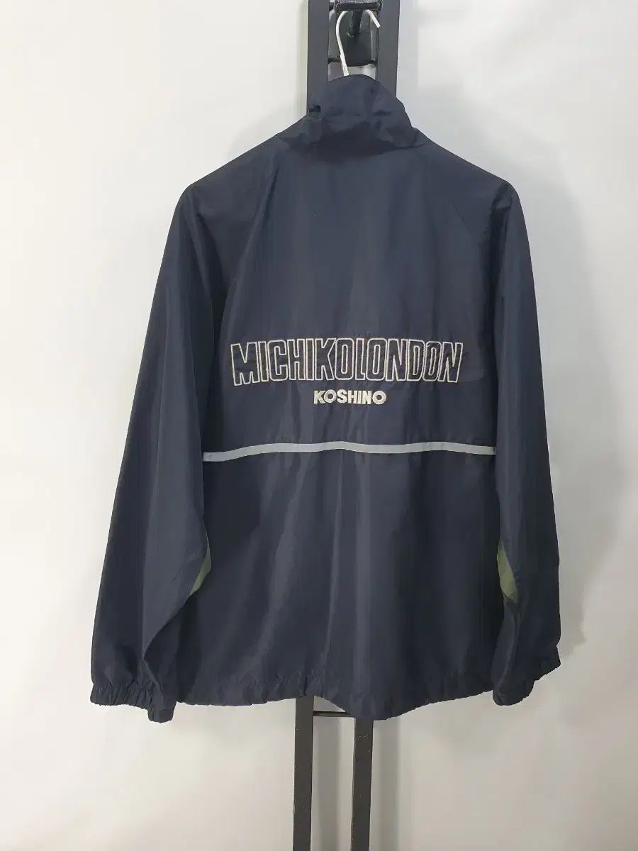 ミチコ・ロンドン ウィンドブレーカー 90s ジャケット ネイビー