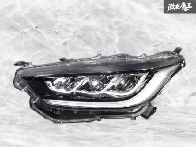 レンズ割れなし ☆即発送☆ トヨタ純正 MXPA10 MXPA15 KSP210 ヤリス ヘッドライト ヘッドランプ LED 左 打刻 K2 KOITO K0-3