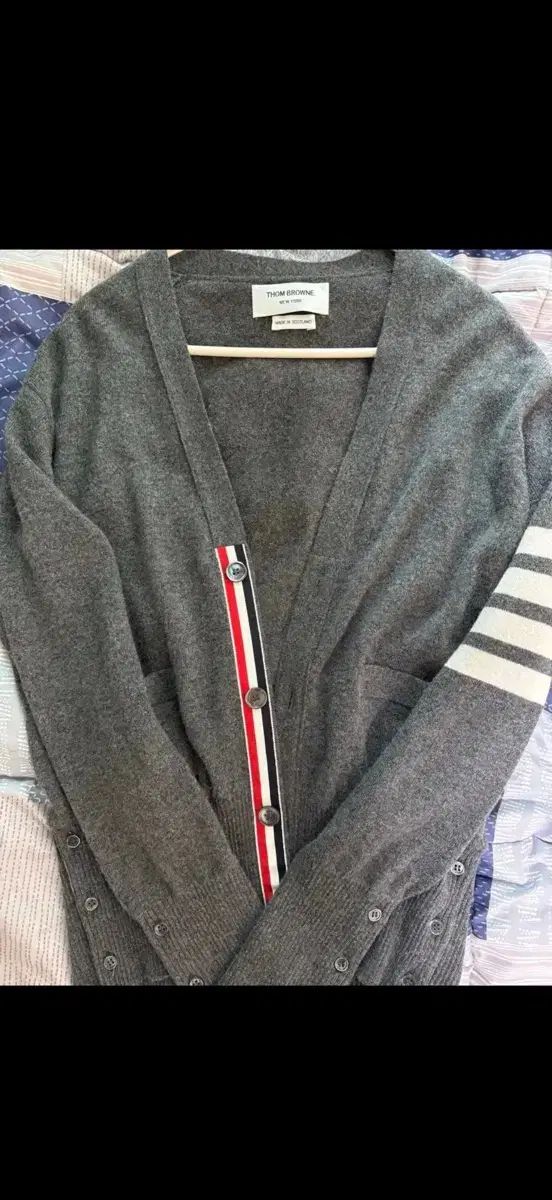 (正規品)トム・ブラウン カシミア カーディガン (2)
