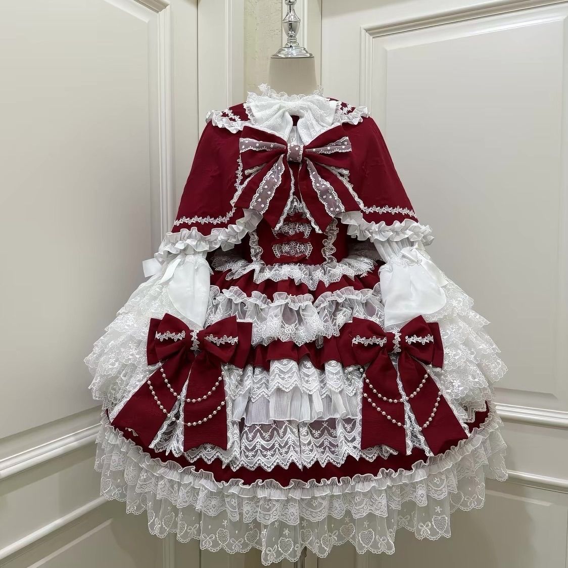 ロリータドレス3点セット JSK＋ケープ＋うさみみ姫袖ブラウス レッド 姫系 フリル リボン レース パール 豪華 上品 甘ロリ 赤ロリ ゴスロリ クラシカルロリータ イベント 撮影 コスプレ コンカフェ 衣装