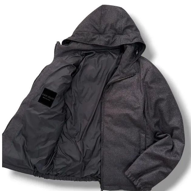 美品 GIORGIO ARMANI ジョルジオアルマーニ Water Repellent フーデッドジャケット ブルゾン 中綿 ジャケット 現行タグ 撥水 カシミヤ ネイビー 50サイズ