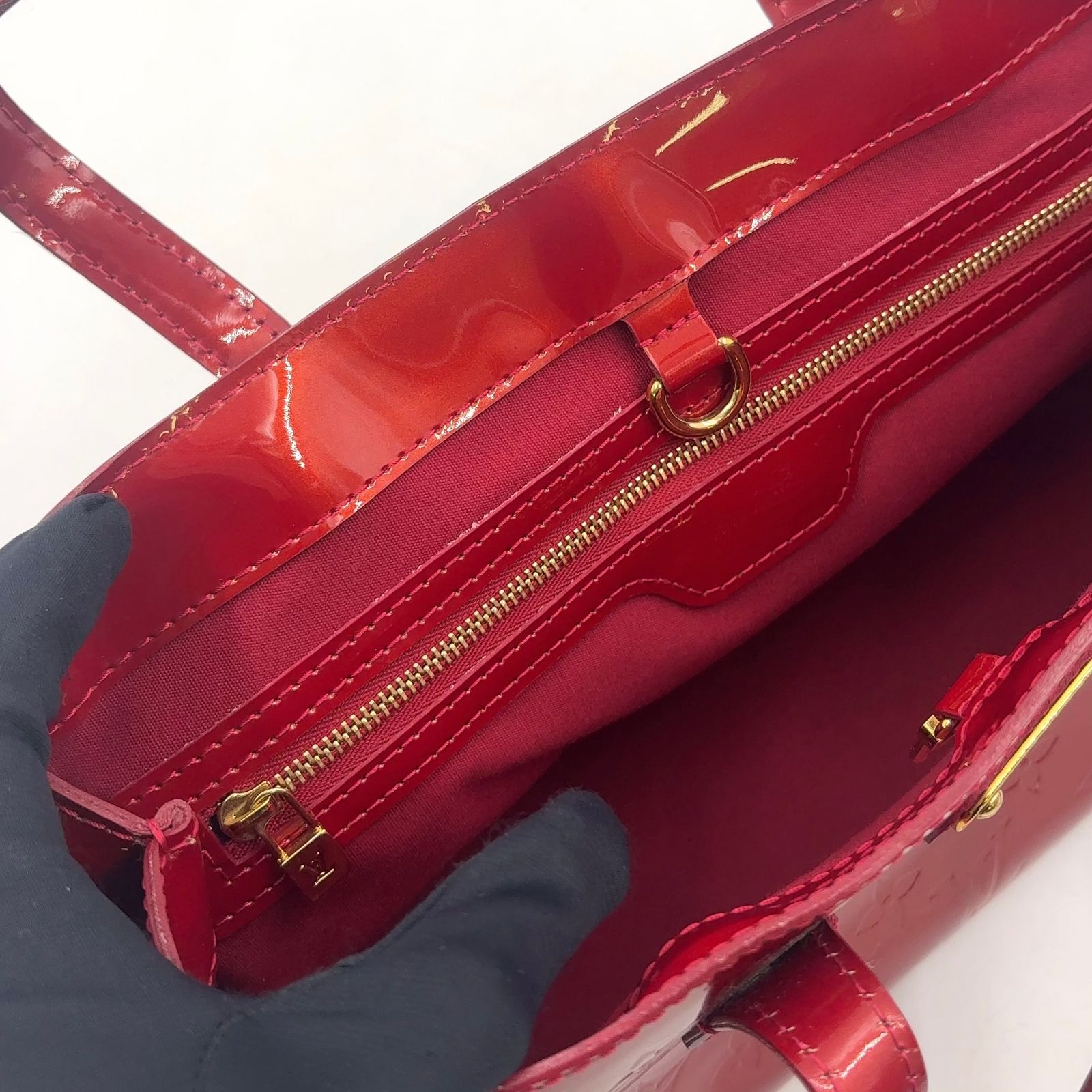 LOUIS VUITTON ウィルシャーPM モノグラムヴェルニ モノグラムヴェルニ 