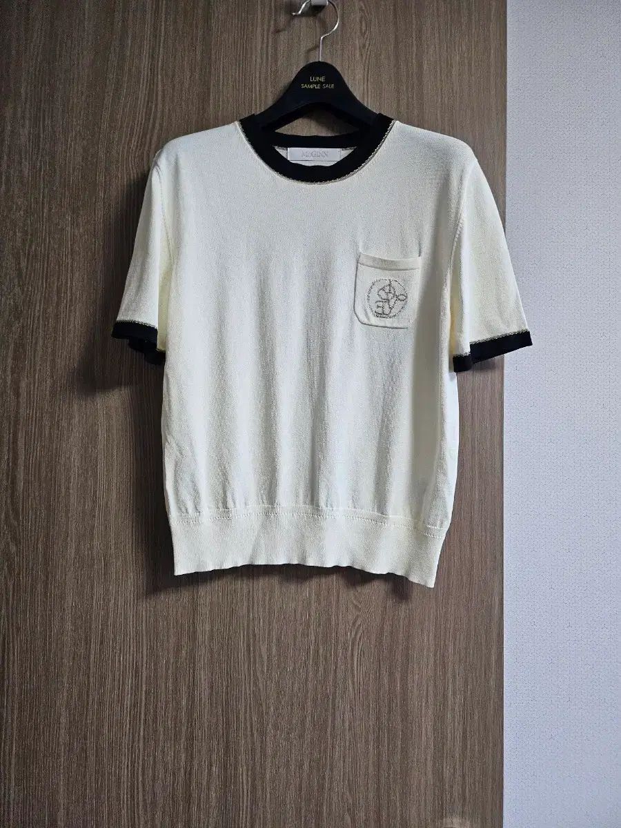 刺繍ポケット半袖T