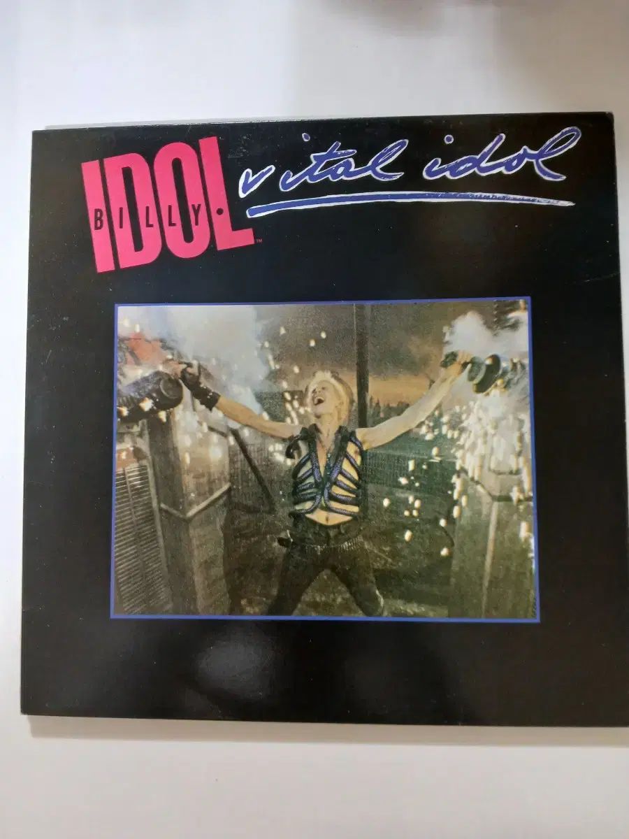 Billlie(ビリー) KPOP アイドル Vital Idol LP NM ／