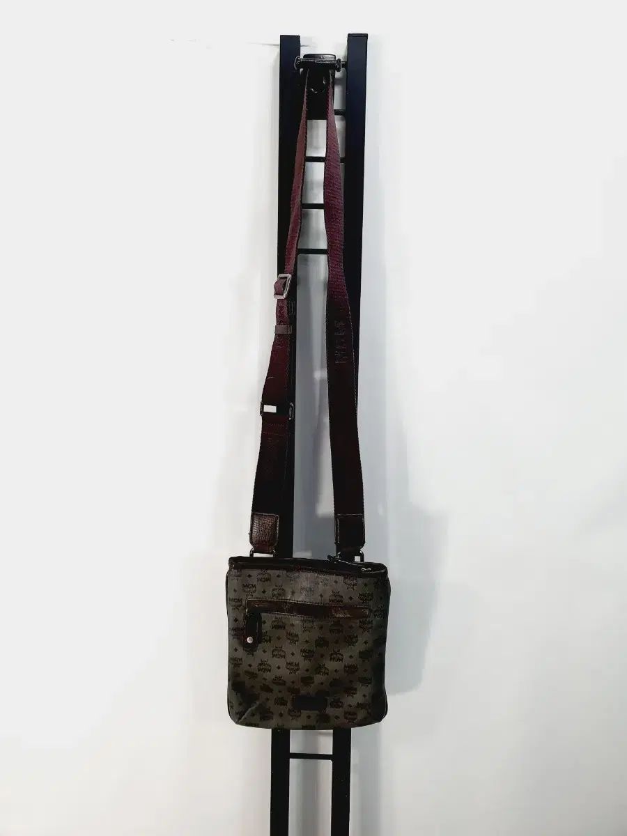 MCM ミニ クロスバック バッグ