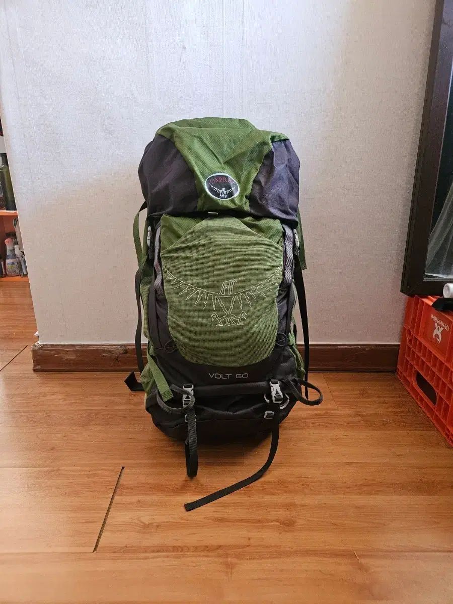 未使用) Osprey オスプレイ ボルト 60 登山 リュック