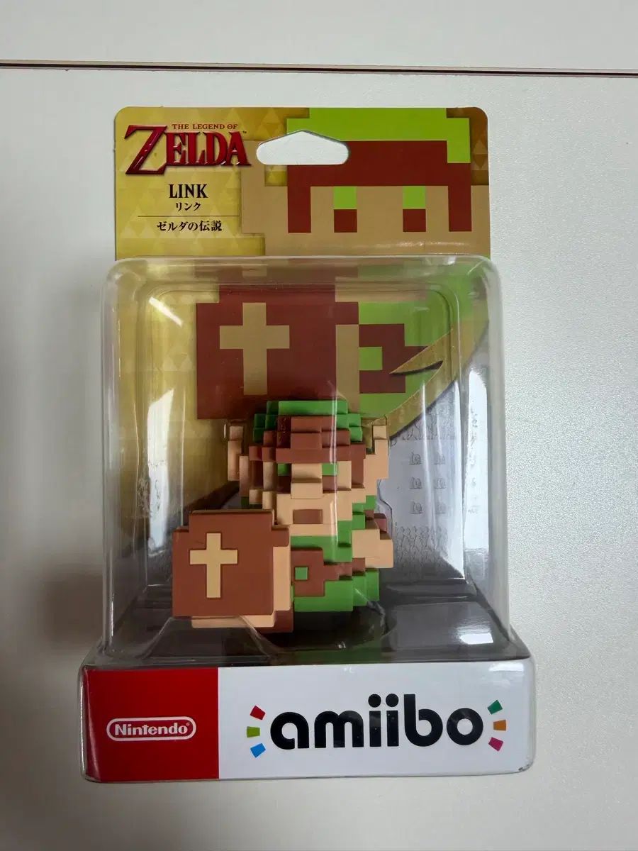 Nintendo amiibo 正規品 フィギュア ゼルダの伝説 Famicom リンク
