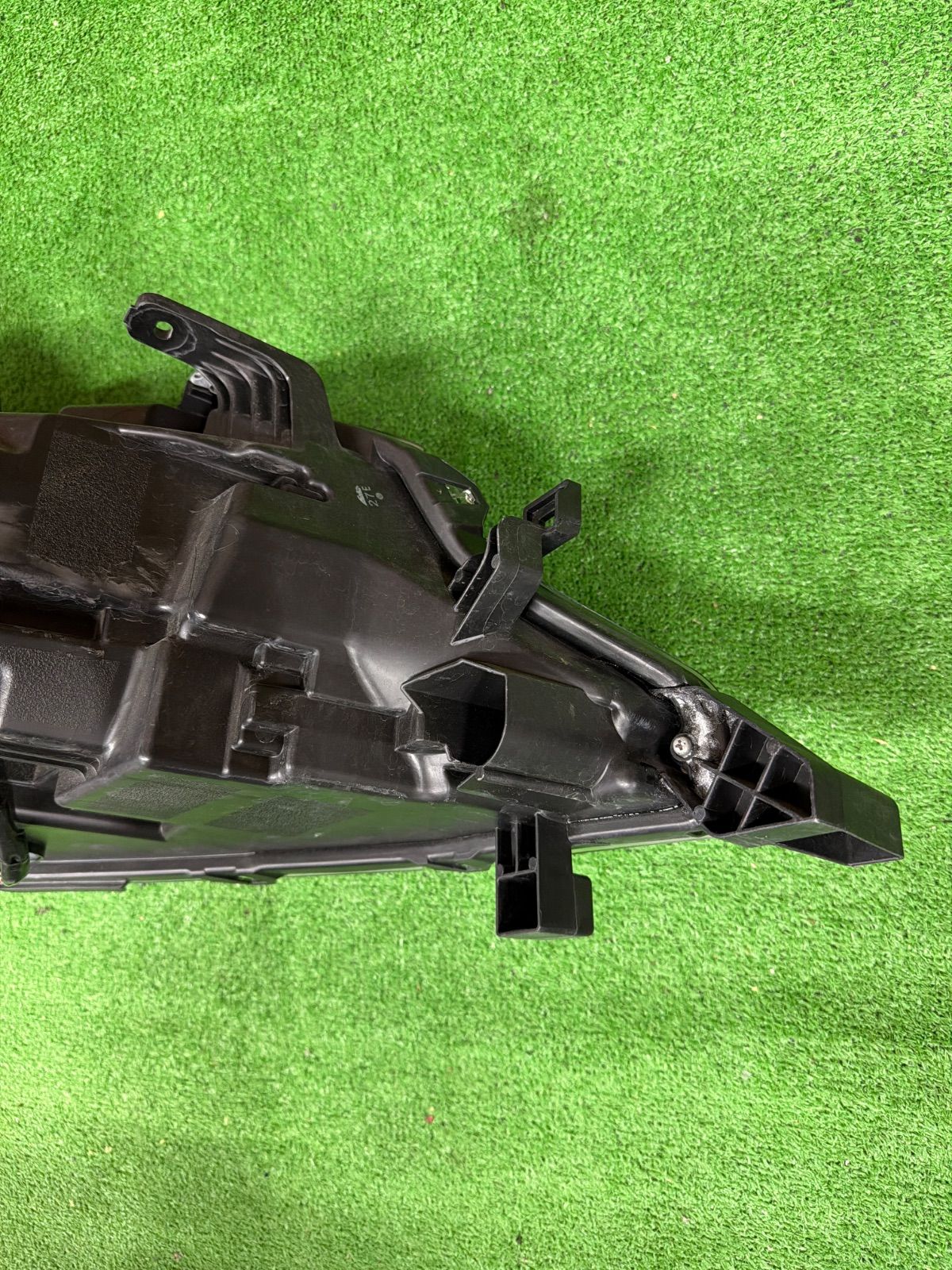 日産 セレナ C27 純正 左側 ヘッドライト KOITO 100-23784 (964