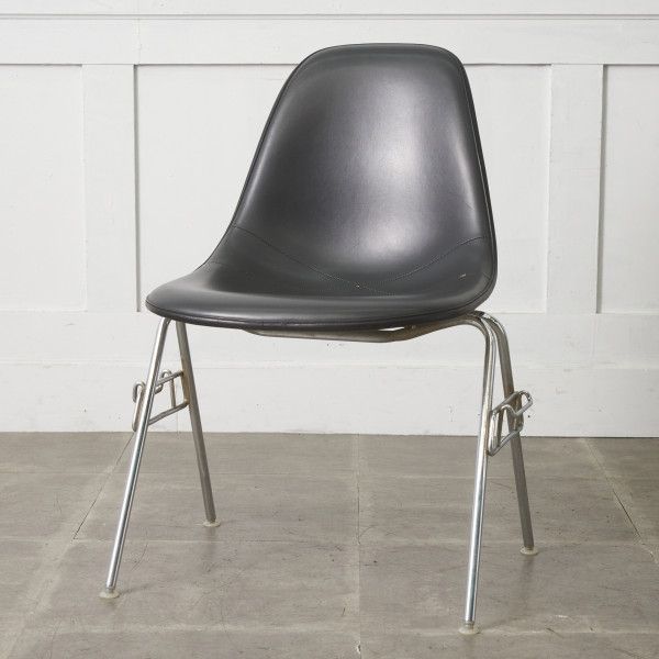 Herman Miller イームズ サイドシェルチェア ヴィンテージ スタッキングベース FRP Eames 椅子 ハーマンミラー ビンテージ 名作 97483