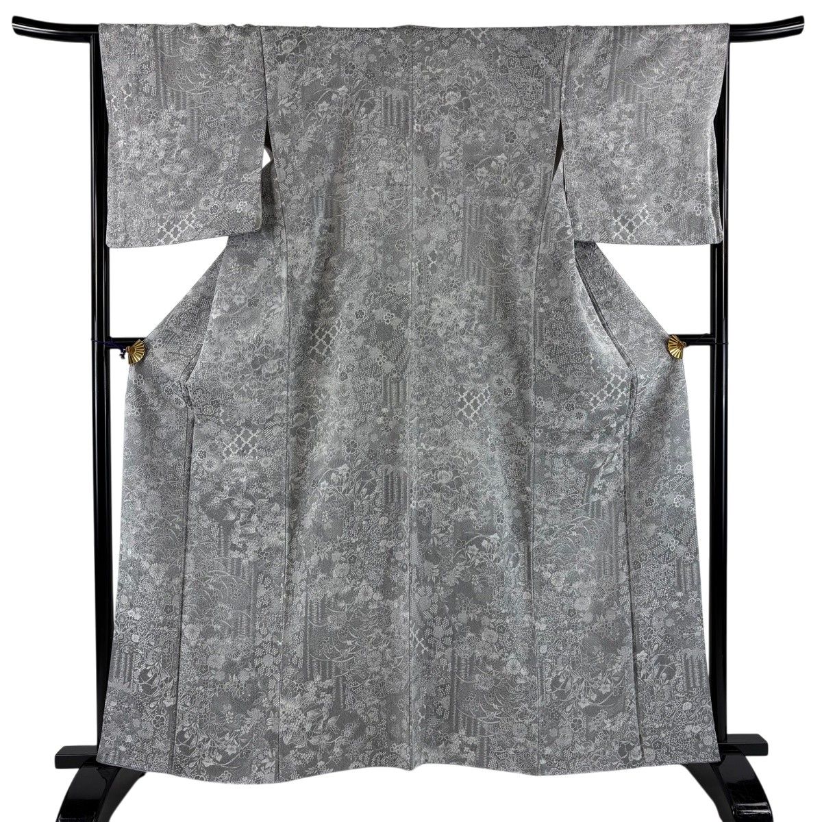 【美品】 小紋 身丈160cm 裄丈66cm M 袷 草花 紋意匠 灰色 正絹 名品 【中古】