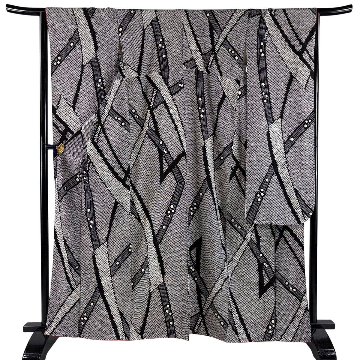 【美品】 振袖 身丈163cm 裄丈66cm M 袷 幾何学 総絞り 黒灰 正絹 名品 【中古】