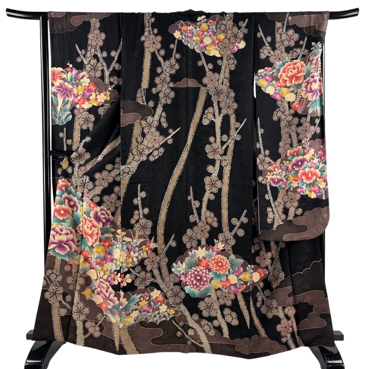 振袖 身丈164cm 裄丈67cm M 袷 牡丹 菊 黒 正絹 名品 【中古】