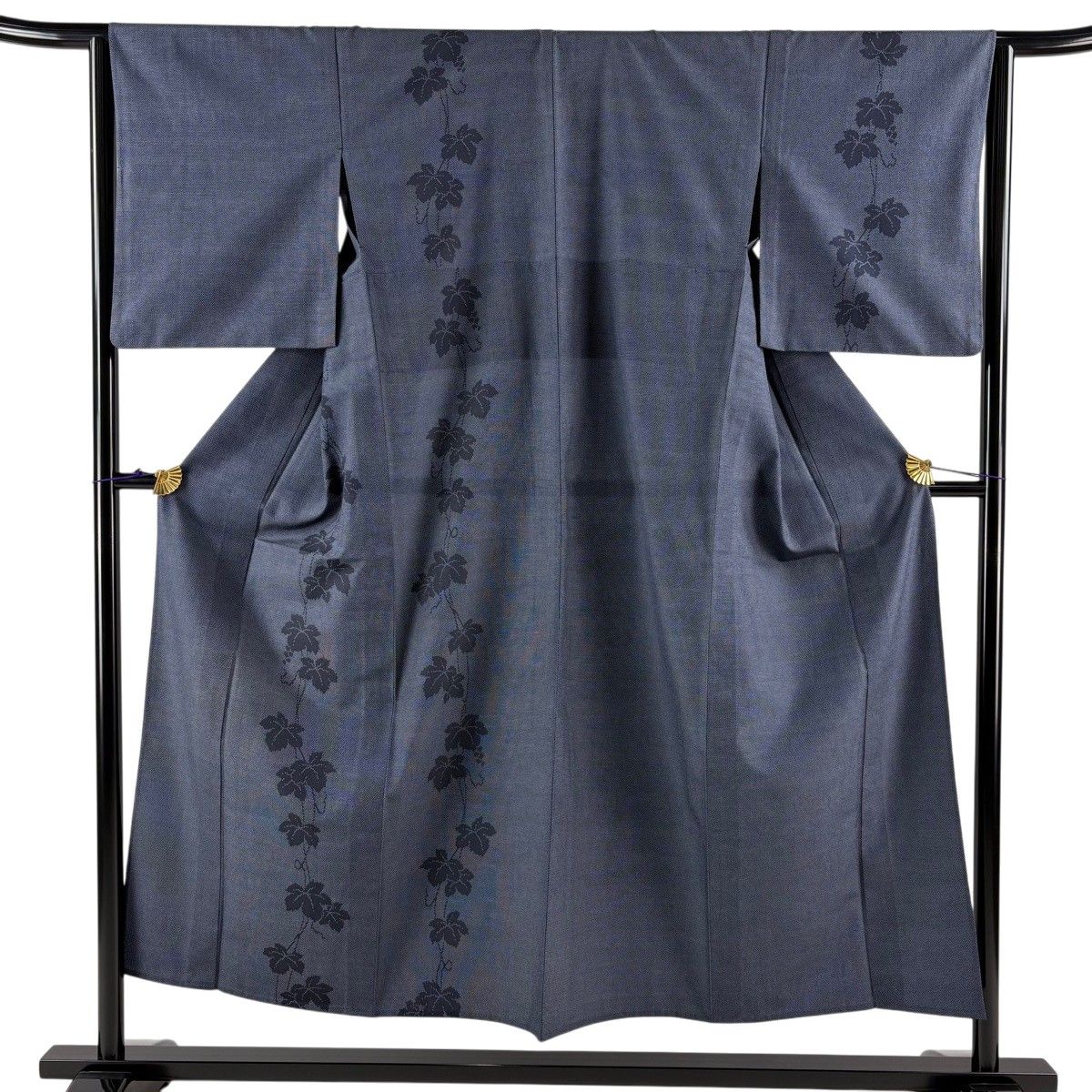 付下げ 身丈151cm 裄丈64cm M 単衣 紬地 葡萄 藍色 正絹 秀品 【中古】
