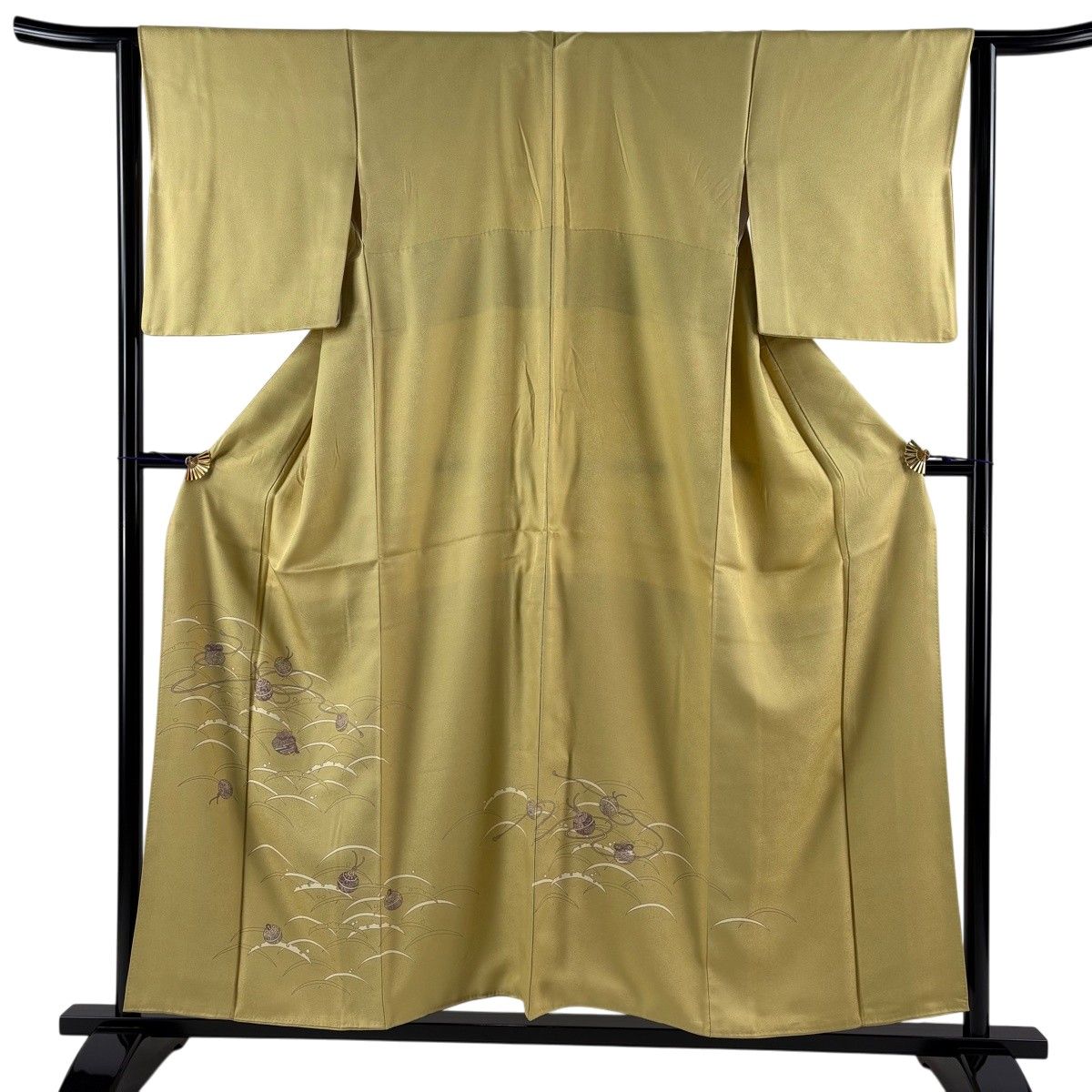 色留袖 身丈156cm 裄丈63.5cm S 袷 落款 鈴 雪芝 薄黄土色 正絹 秀品 【中古】
