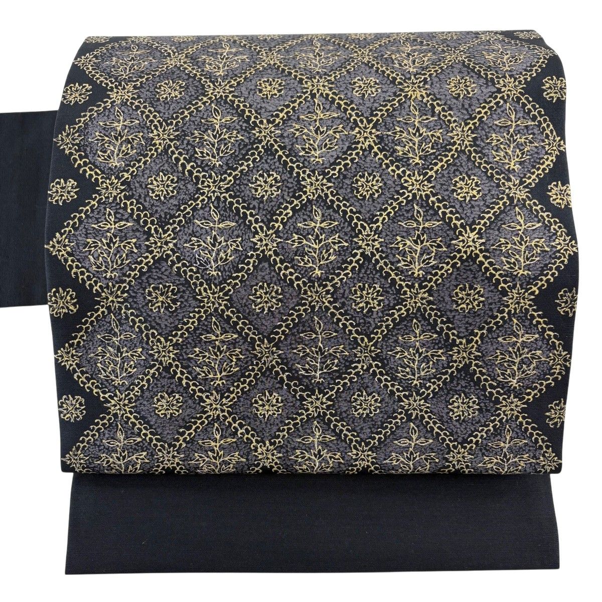 【美品】 名古屋帯 秀品 草花 華文 金彩 黒 正絹 【中古】