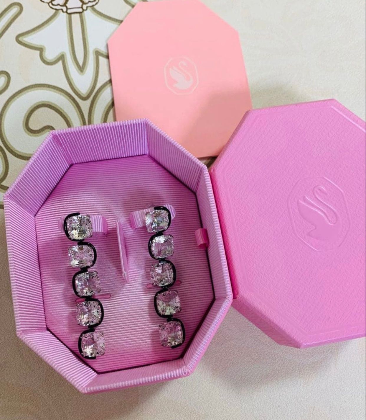 ほぼ新品　完売品 スワロフスキー Swarovski Harmonia ピアス