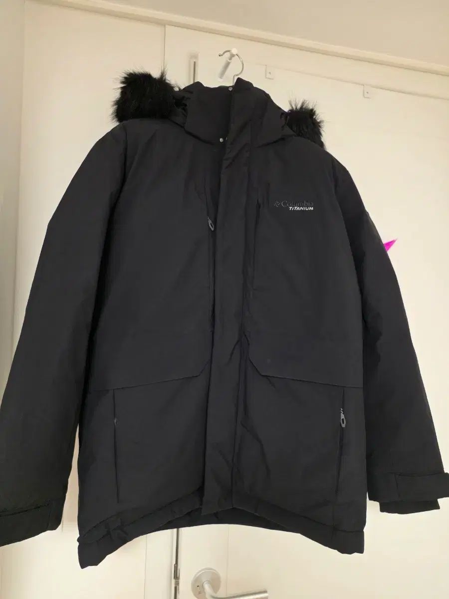 コロンビア マウンテン フード パーカ グース ダウン ジャケット 33,474円