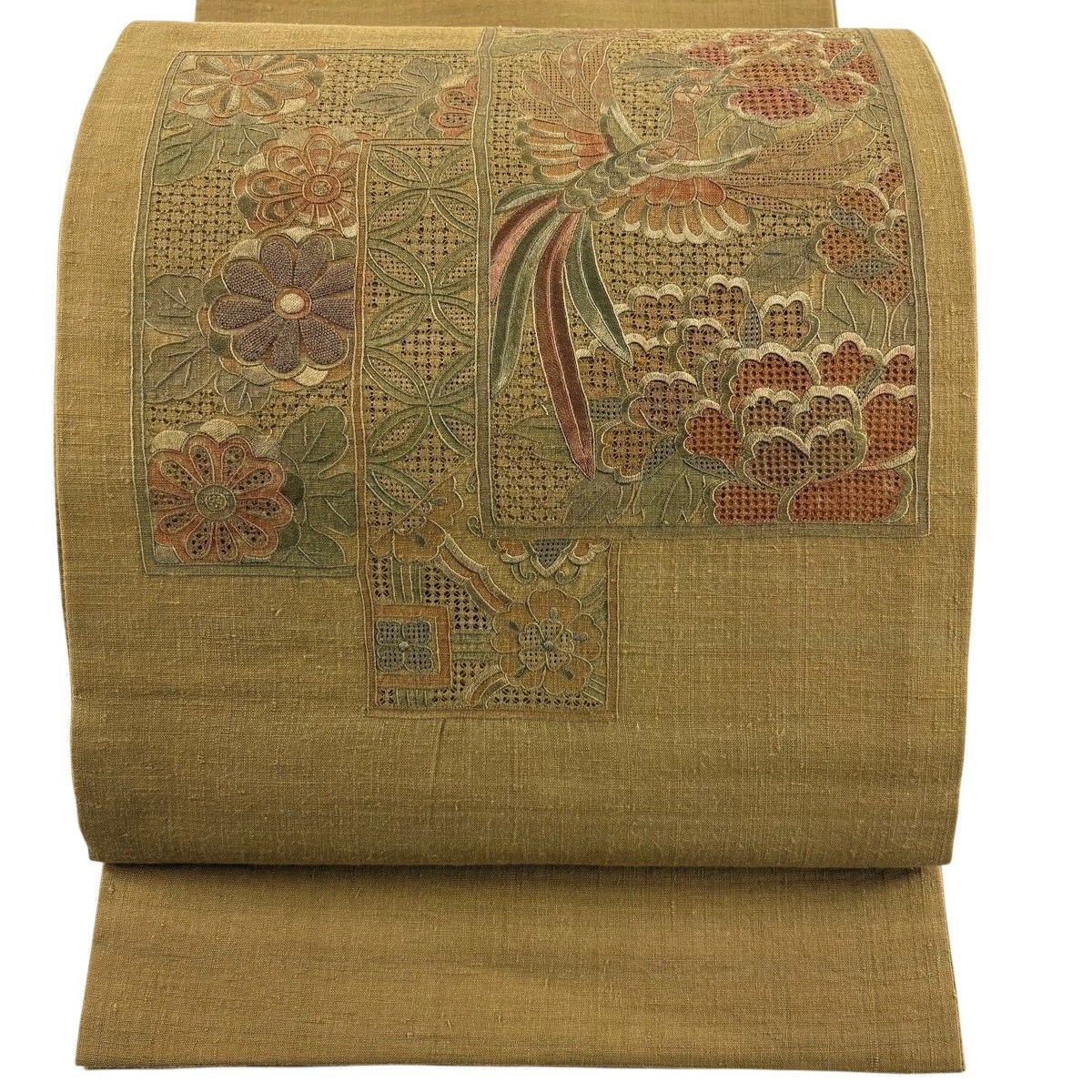 【美品】 袋帯 秀品 紬地 牡丹 鳳凰 刺繍 山吹茶色 お太鼓柄 正絹 【中古】